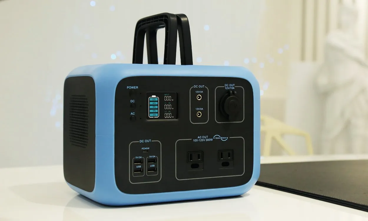 BLUETTI AC50S   1*PV120 | 300 Watt Generator